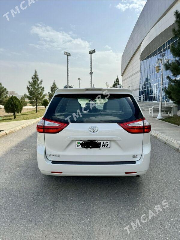 Toyota Sienna 2020 - 420 000 TMT - Aşgabat - img 1