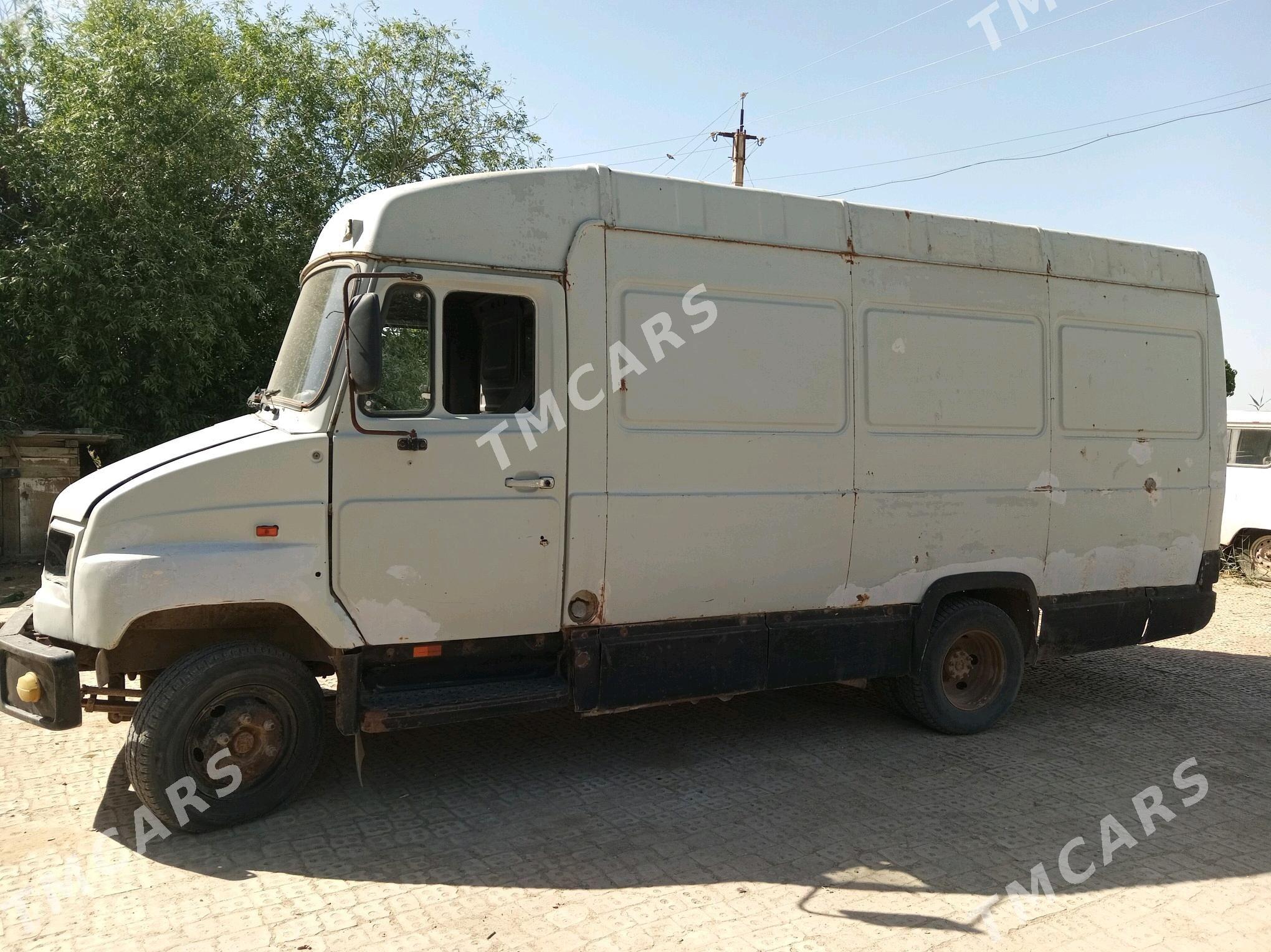 Zil 4331 1999 - 70 000 TMT - Сакарчага - img 5