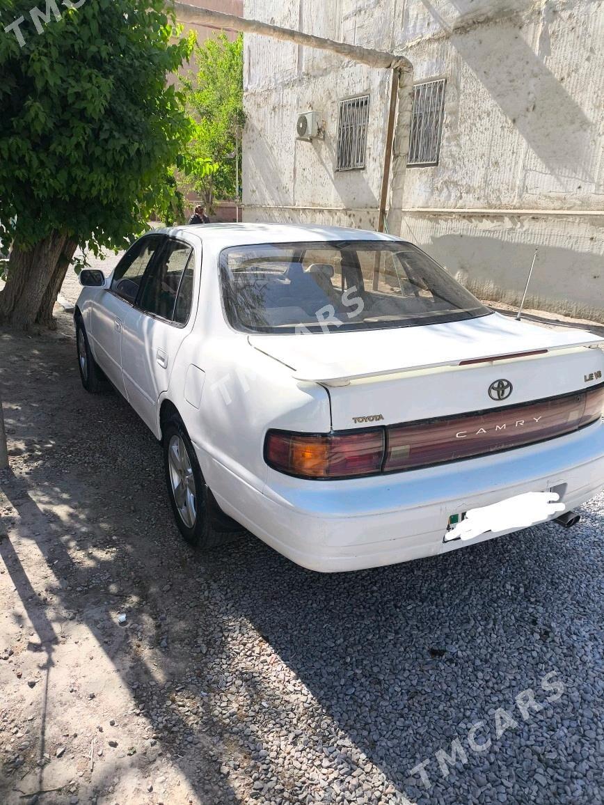 Toyota Camry 1994 - 84 000 TMT - Мары - img 3