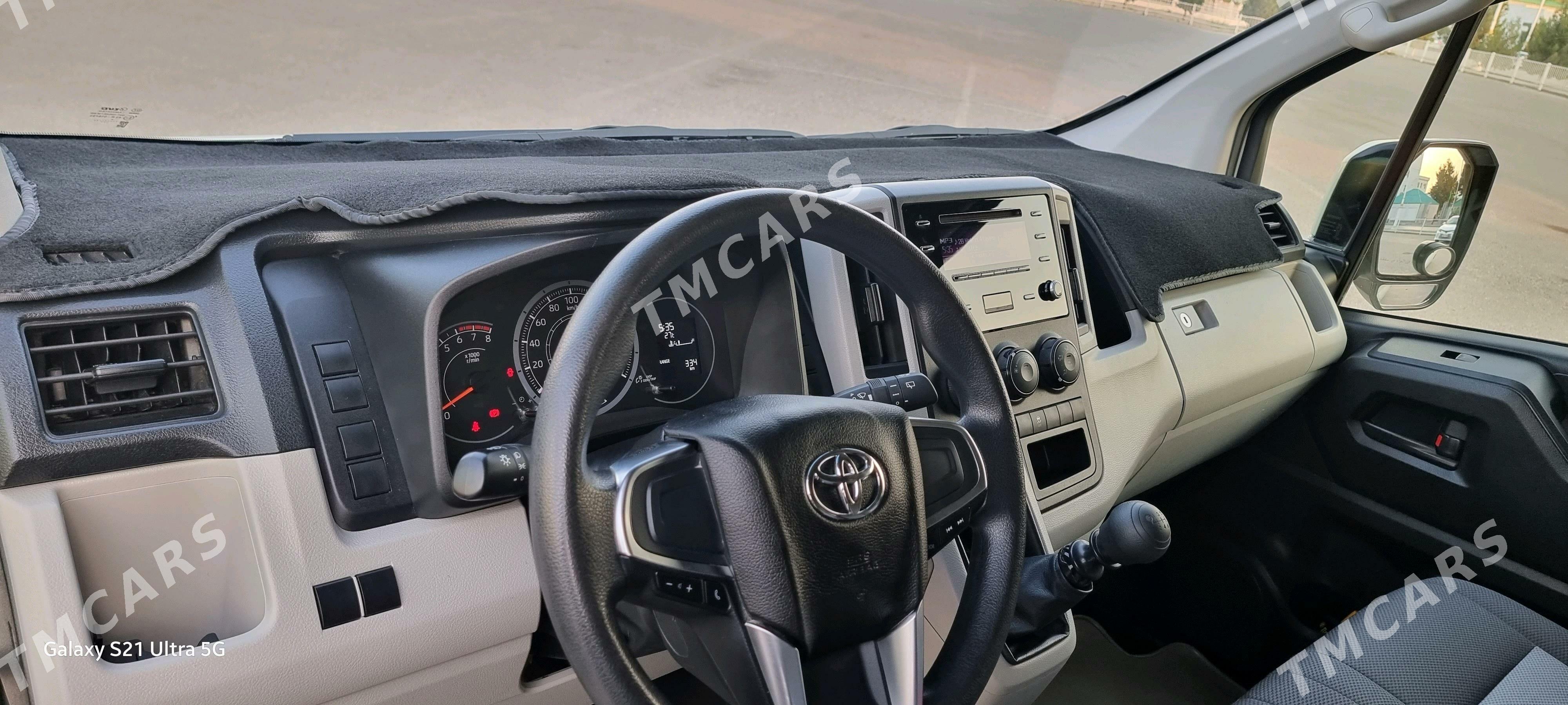Toyota Hiace 2021 - 521 000 TMT - Хитровка - img 3