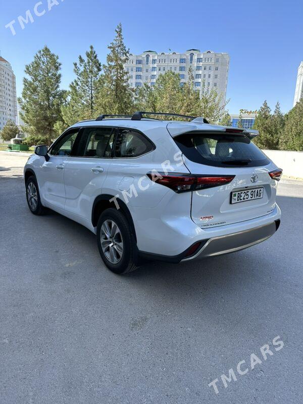 Toyota Highlander 2023 - 705 000 TMT - ул. Подвойского (Битарап Туркменистан шаёлы) - img 3