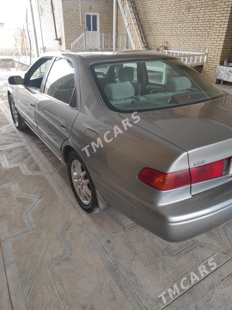 Toyota Camry 2000 - 135 000 TMT - Kerki - img 2