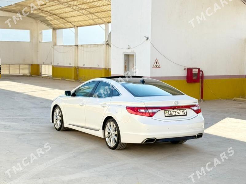 Hyundai Azera 2015 - 265 000 TMT - Aşgabat - img 6