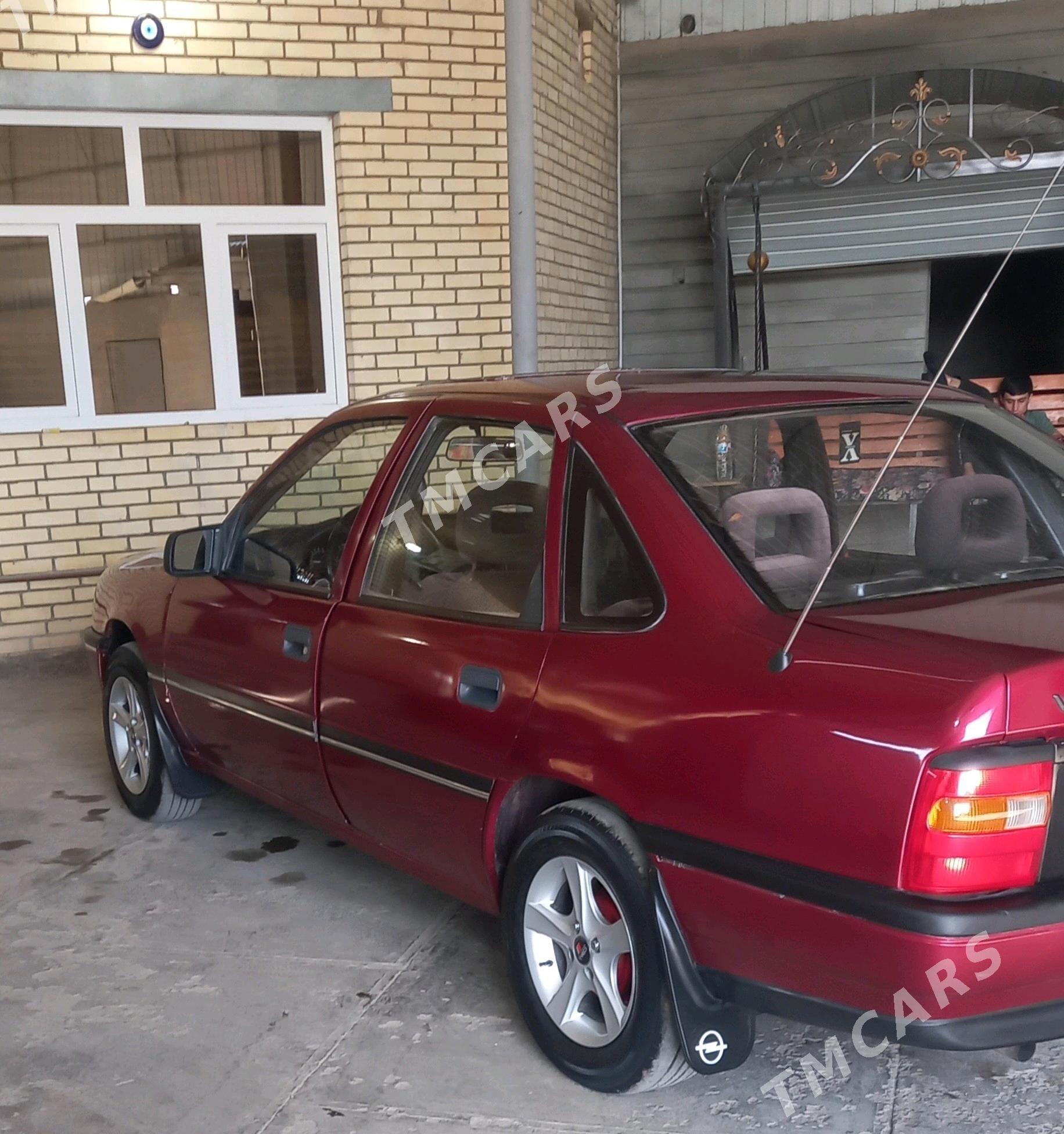 Opel Vectra 1992 - 35 000 TMT - Мары - img 7