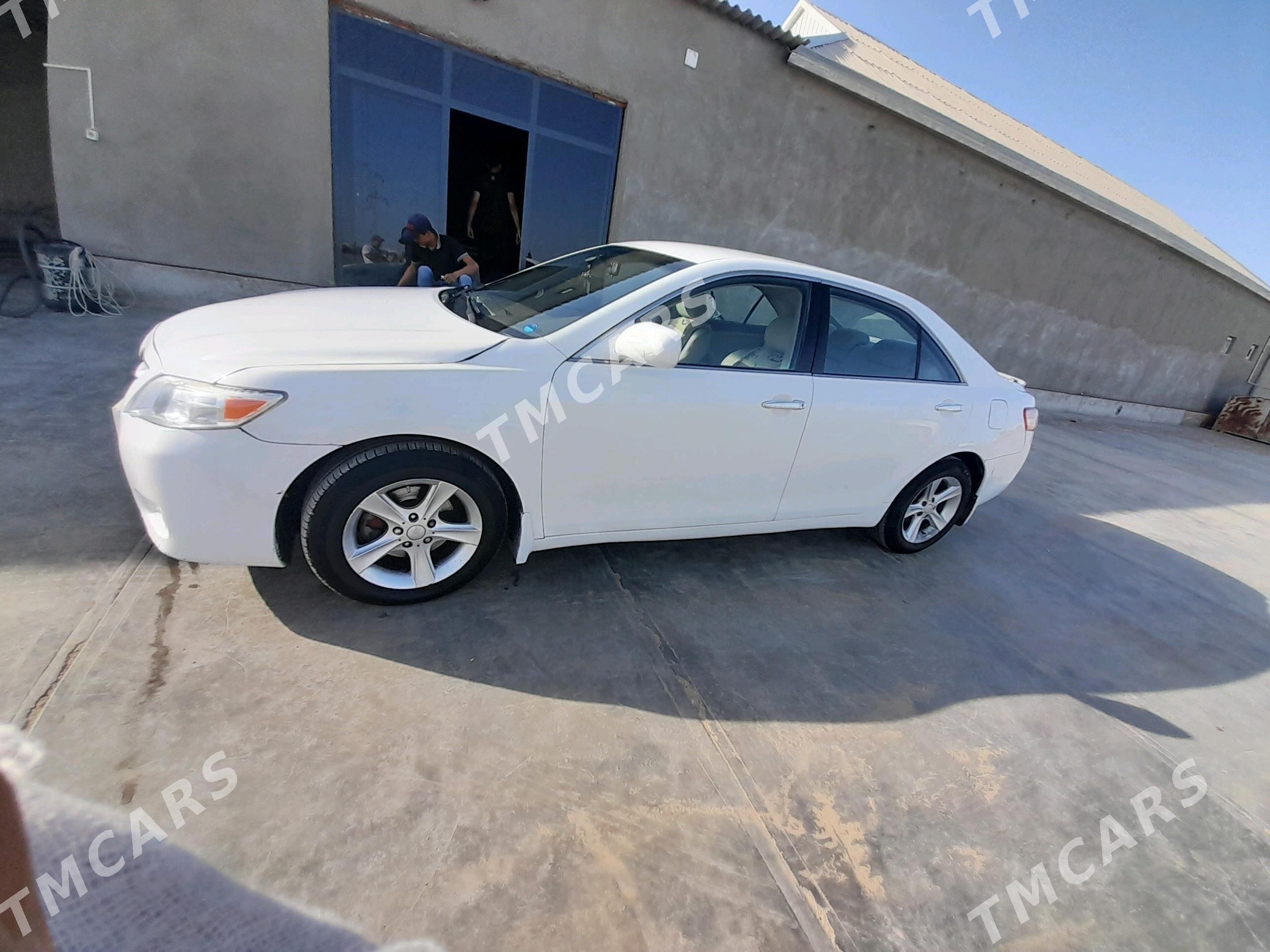 Toyota Camry 2009 - 115 000 TMT - Сакарчага - img 4