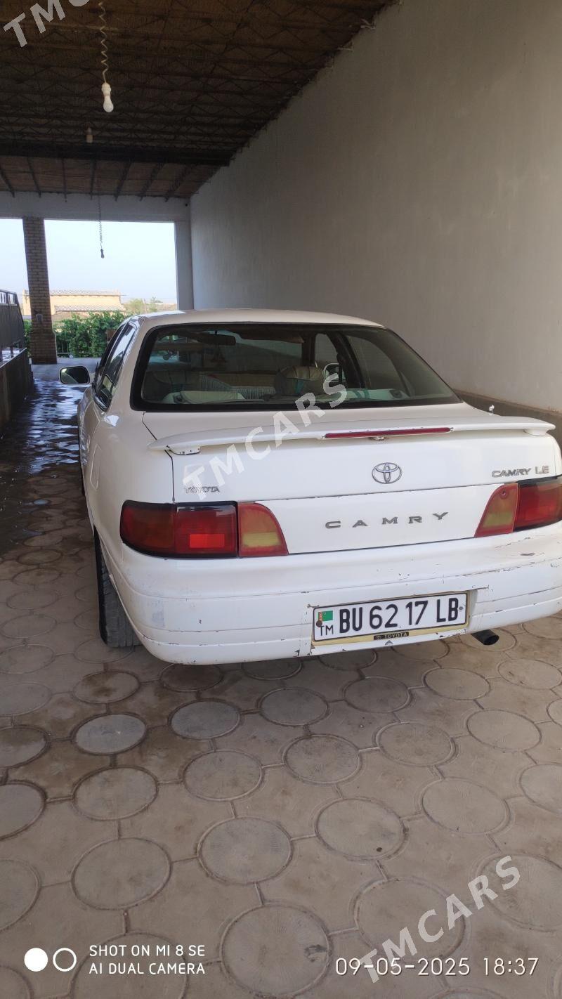 Toyota Camry 1993 - 65 000 TMT - Керки - img 3