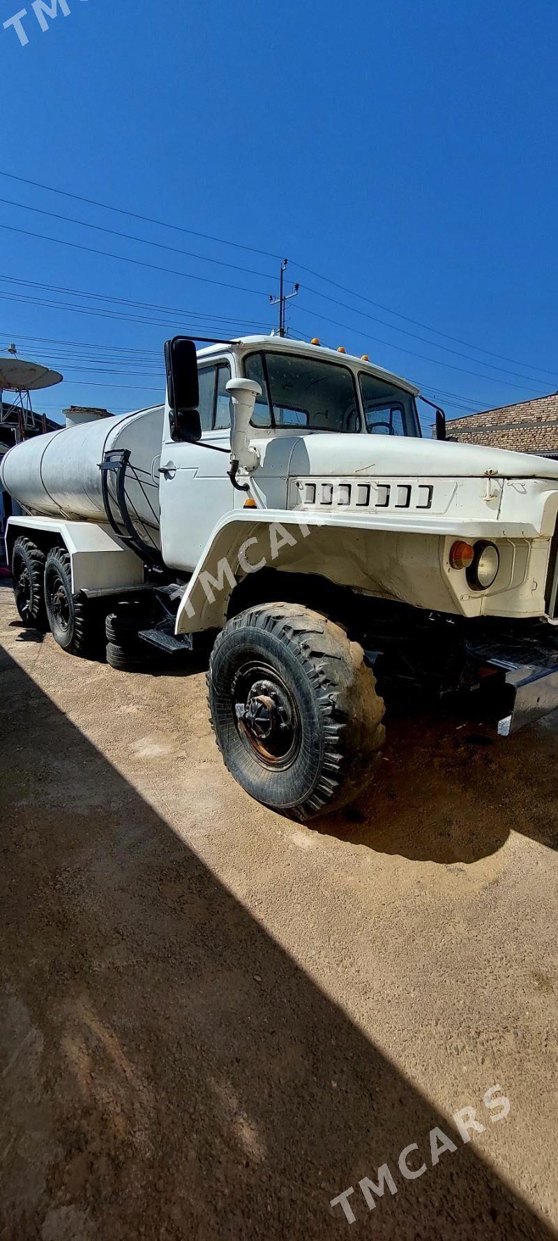 Ural 4320 1991 - 273 000 TMT - Aşgabat - img 3
