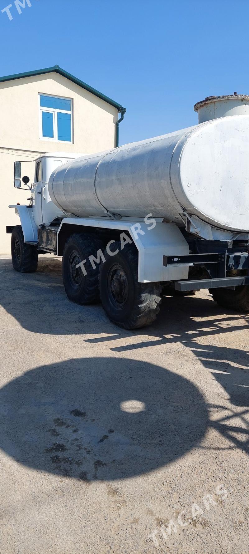Ural 4320 1991 - 273 000 TMT - Aşgabat - img 5