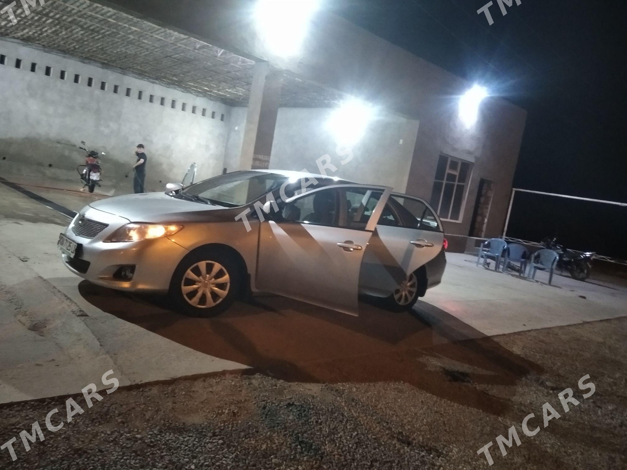 Toyota Corolla 2010 - 125 000 TMT - Достлук - img 3