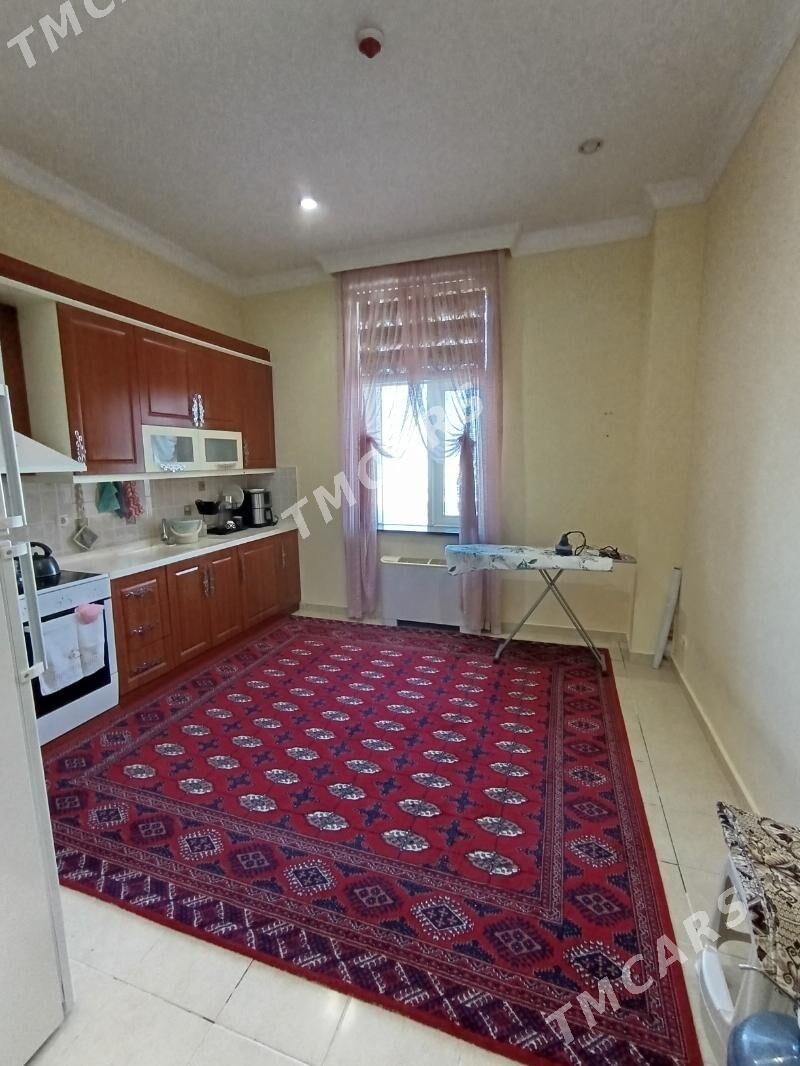 3 ком Элитка Ата Турк 150 кв² - Aşgabat - img 9