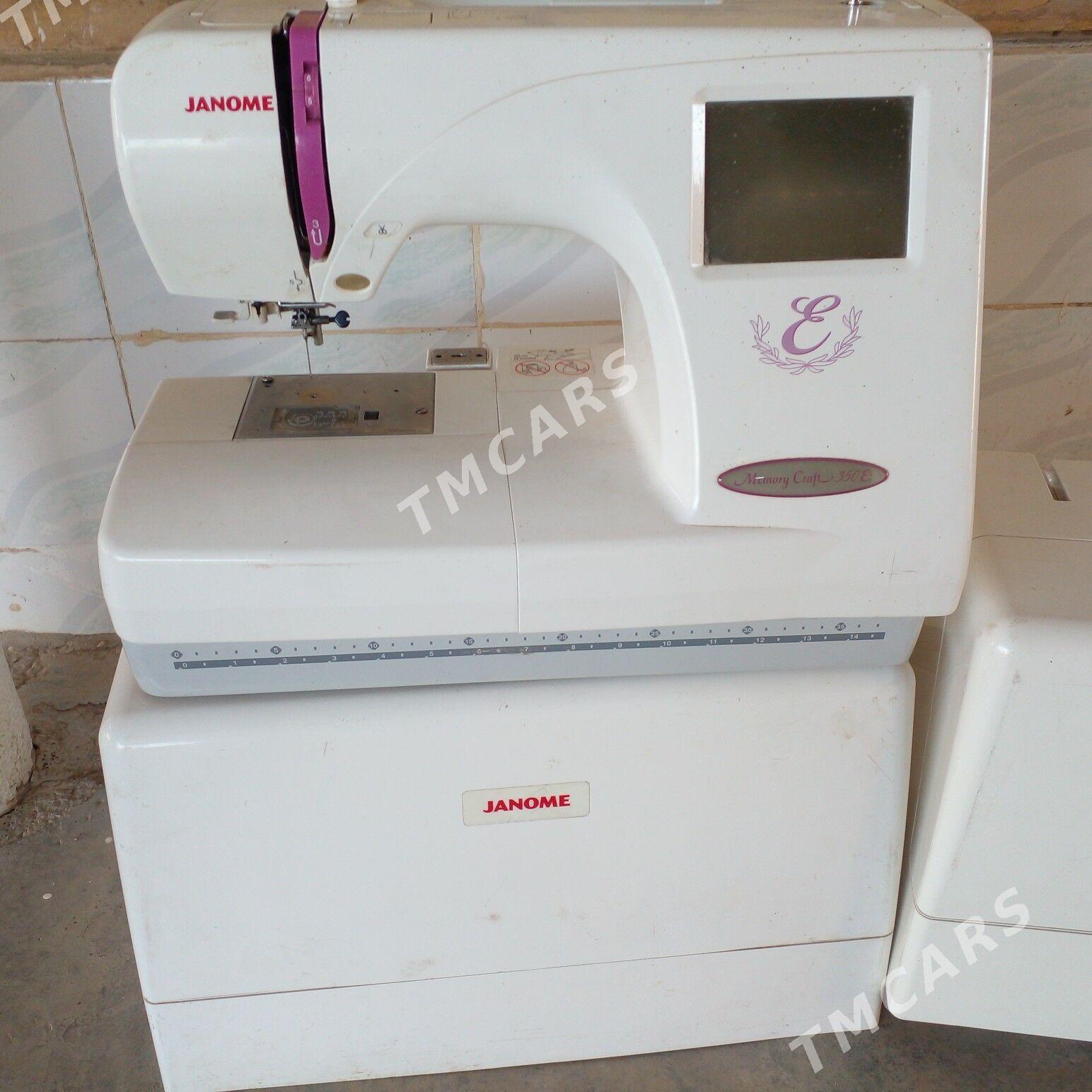 Janome 350e - Mary - img 2
