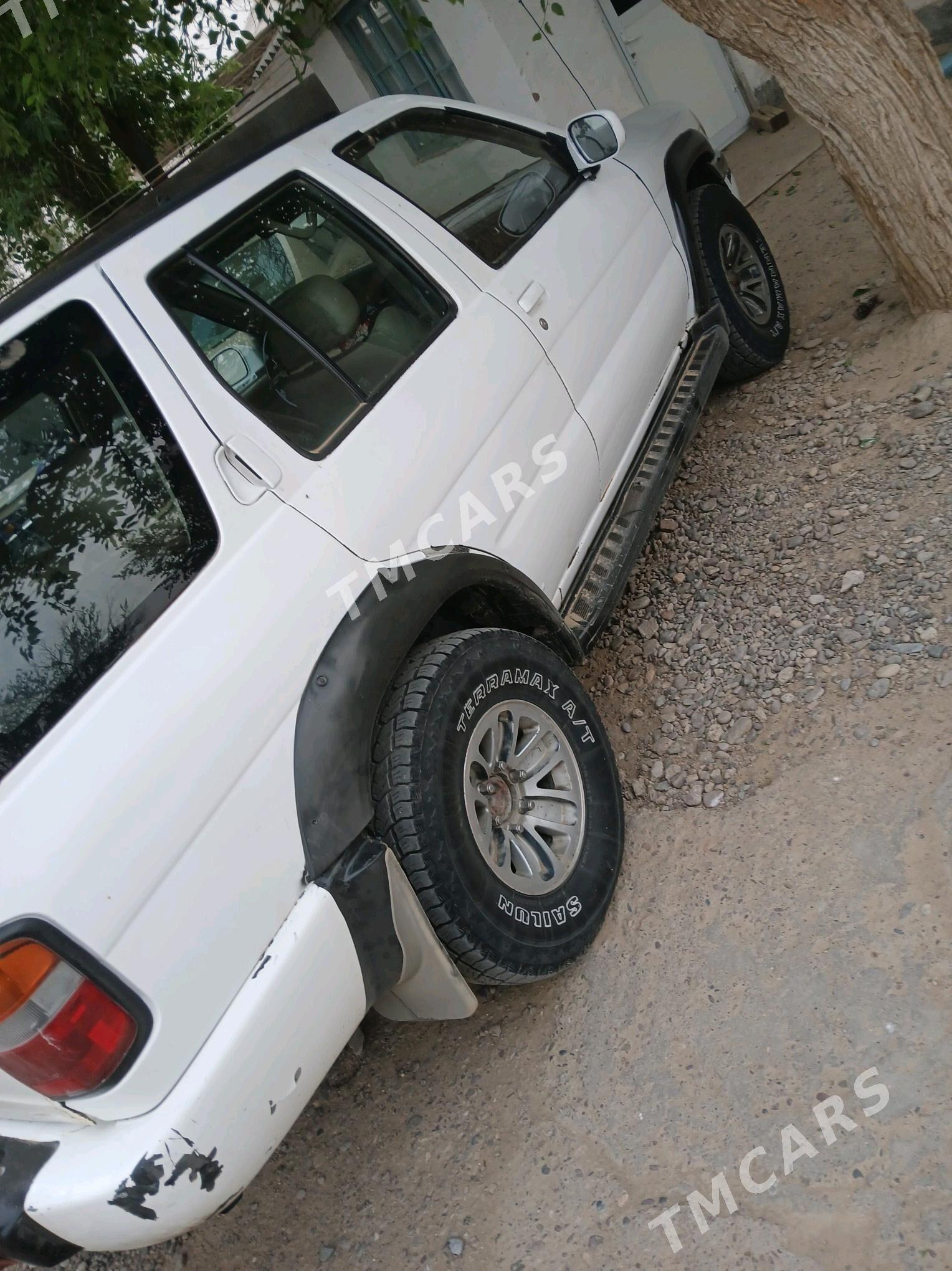 Nissan Pathfinder 1998 - 70 000 TMT - Serhetabat (Guşgy) - img 5
