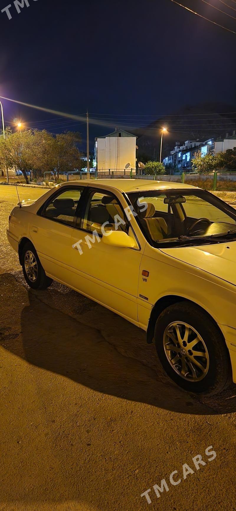 Toyota Camry 2000 - 110 000 TMT - Türkmenbaşy - img 3