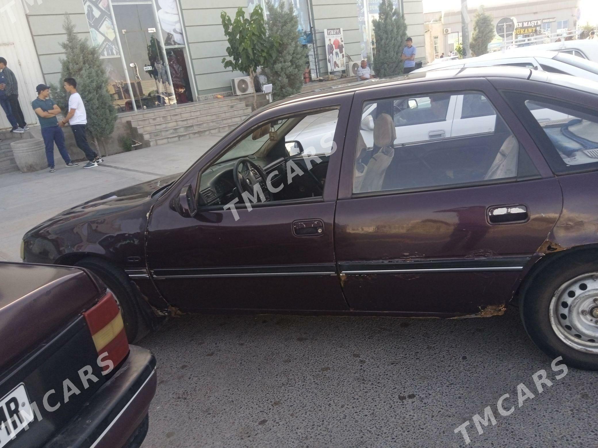 Opel Vectra 1991 - 18 000 TMT - Мургап - img 6