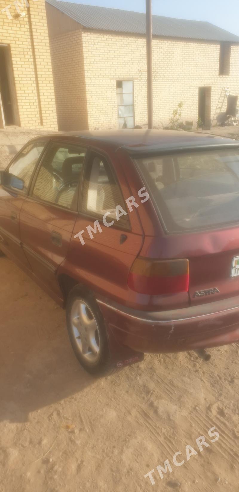 Opel Astra 1992 - 26 000 TMT - Mary - img 2