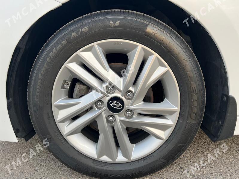 Hyundai Elantra 2020 - 235 000 TMT - Ашхабад - img 10