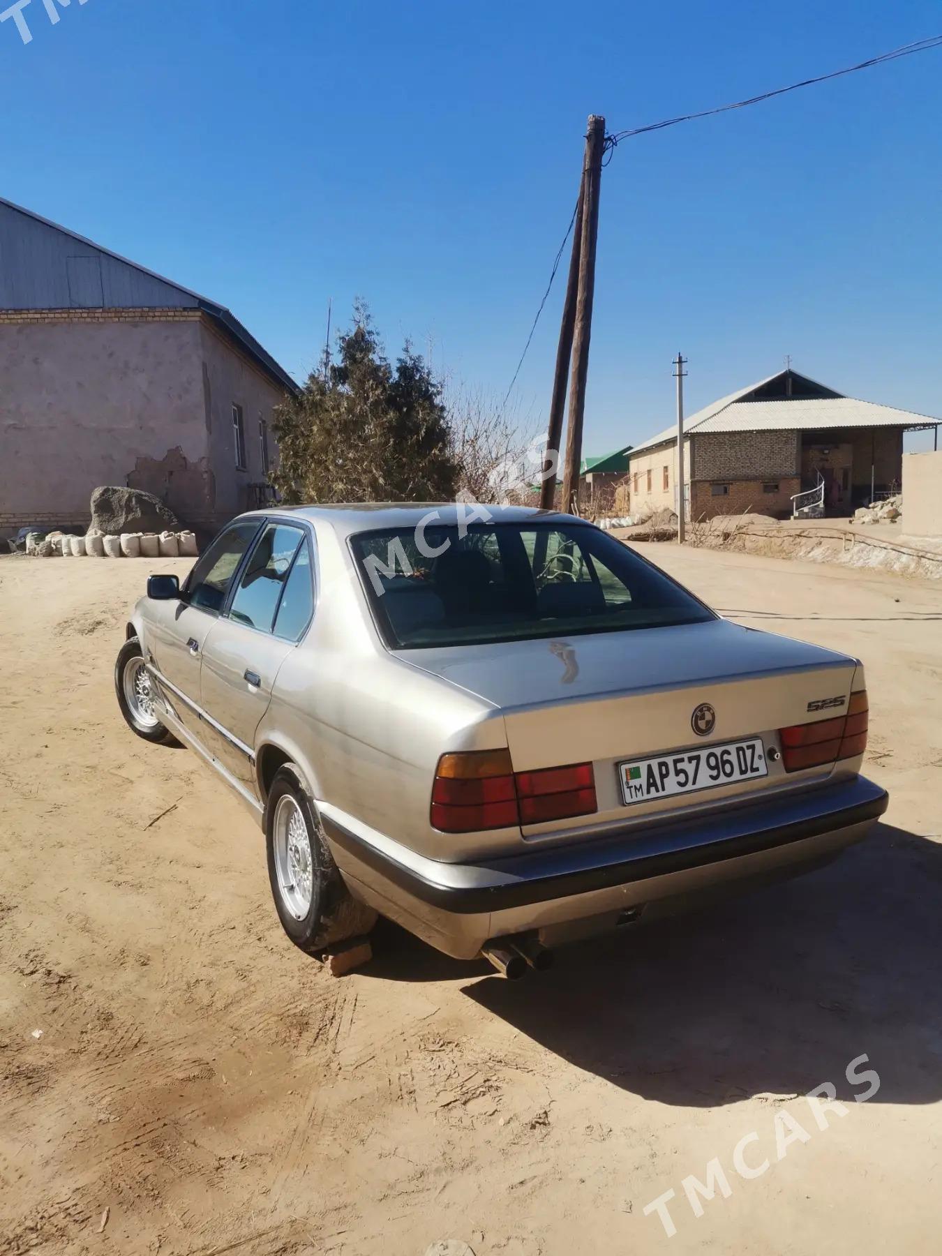BMW 525 1990 - 50 000 TMT - Кёнеургенч - img 2