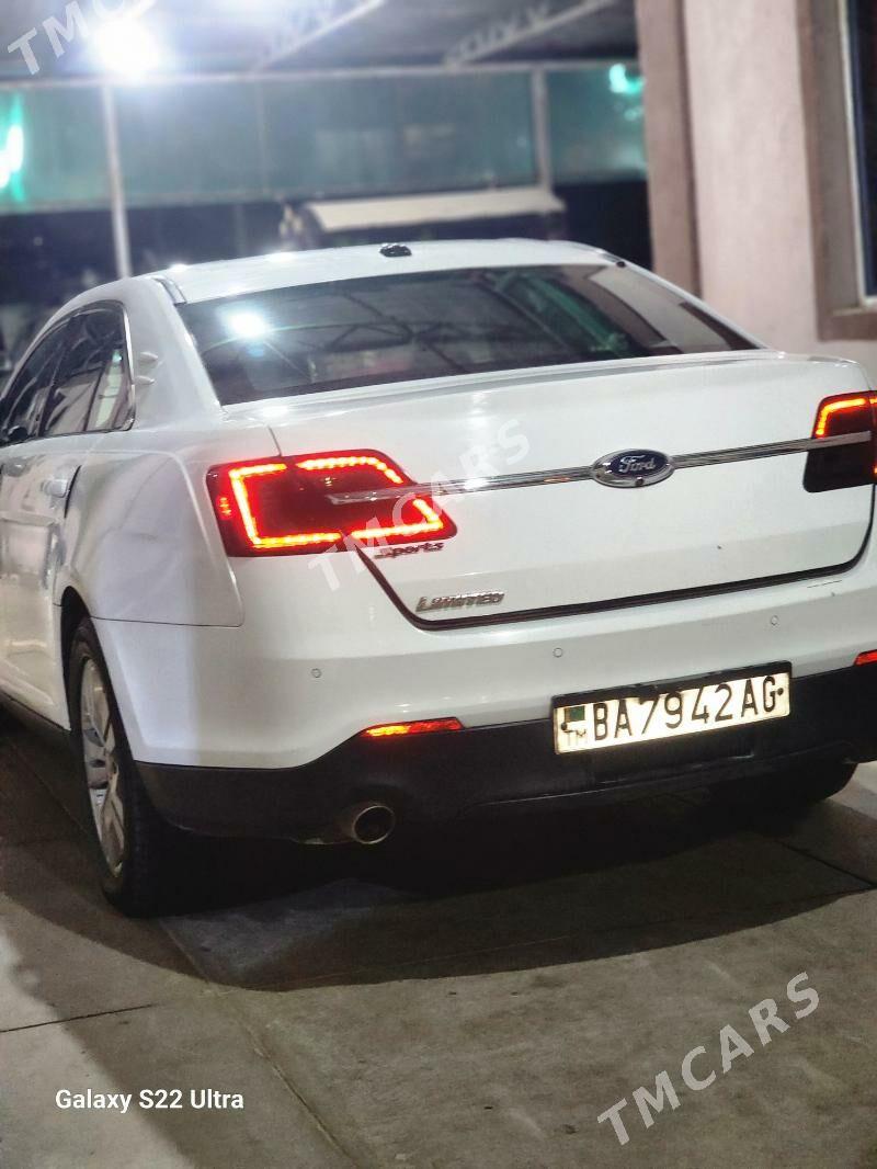 Ford Taurus 2013 - 130 000 TMT - Багир - img 4