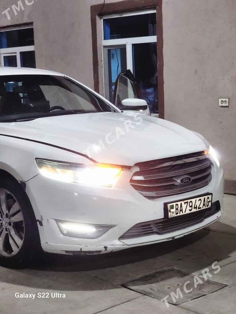 Ford Taurus 2013 - 130 000 TMT - Багир - img 3