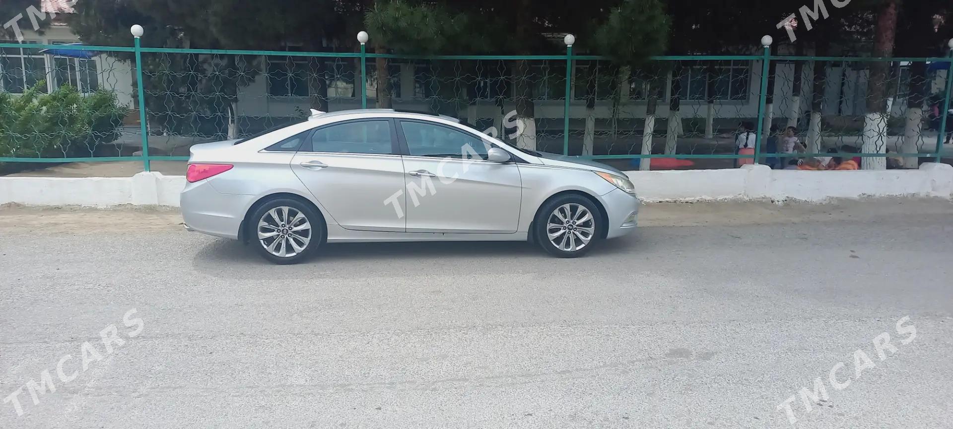 Hyundai Sonata 2010 - 150 000 TMT - Aşgabat - img 2