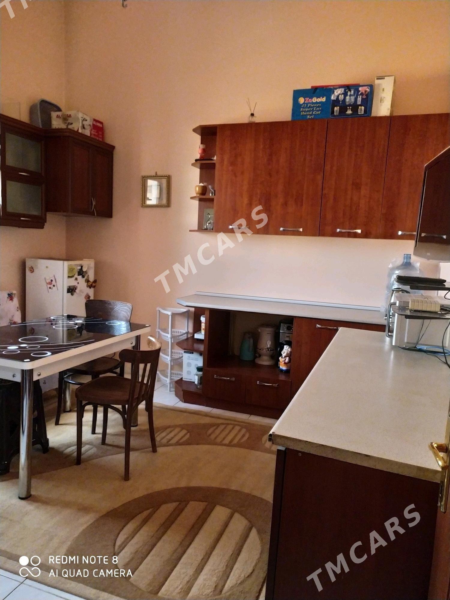 ПРОДАЕТСЯ - Sowetskiý köç. (Garaşsyzlyk şaýoly) - img 2
