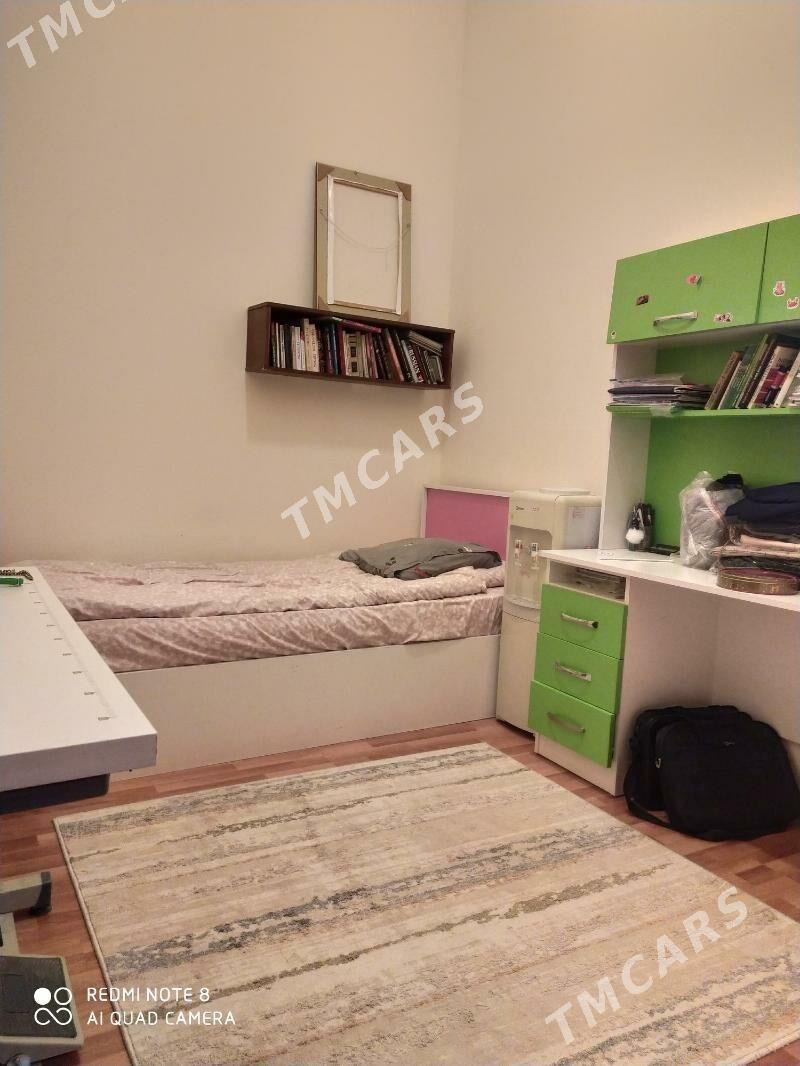 ПРОДАЕТСЯ - Sowetskiý köç. (Garaşsyzlyk şaýoly) - img 4
