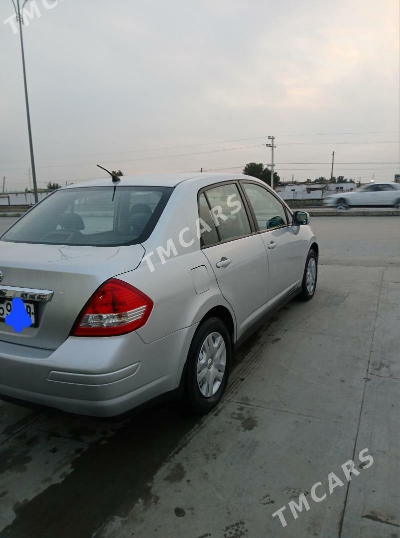 Nissan Versa 2010 - 110 000 TMT - Туркменабат - img 5