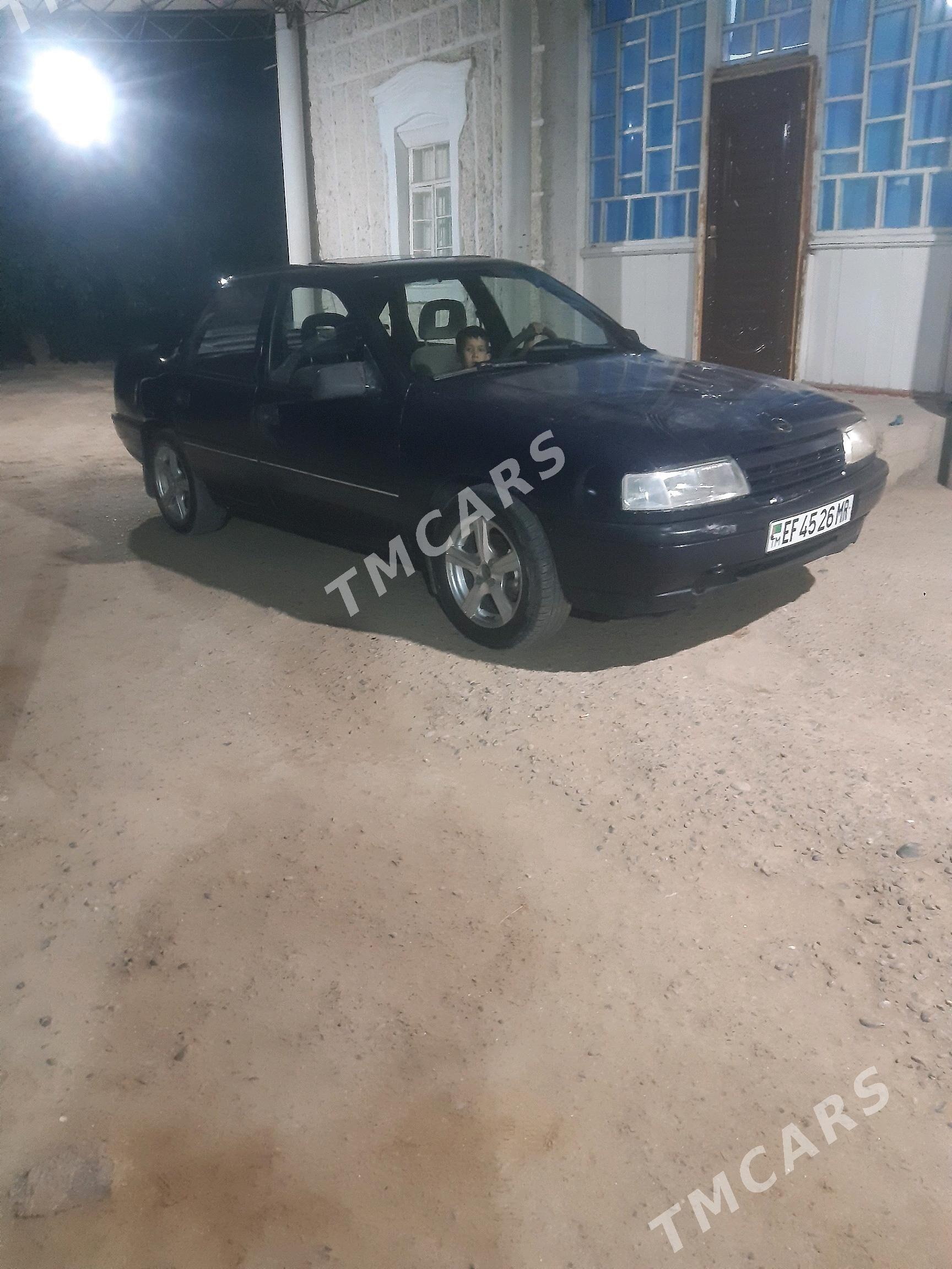 Opel Vectra 1991 - 32 000 TMT - Wekilbazar - img 7