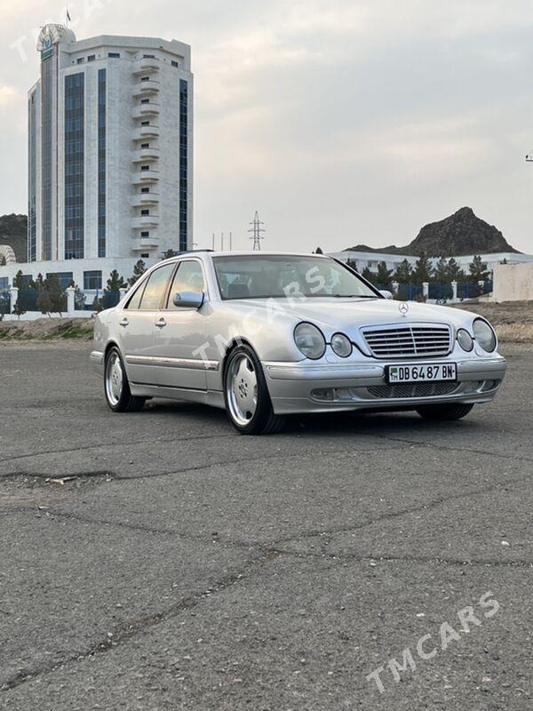 Mercedes-Benz E320 2000 - 140 000 TMT - Türkmenbaşy - img 1