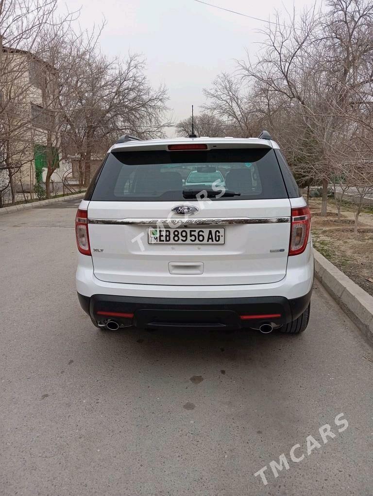 Ford Explorer 2013 - 260 000 TMT - Ашхабад - img 9