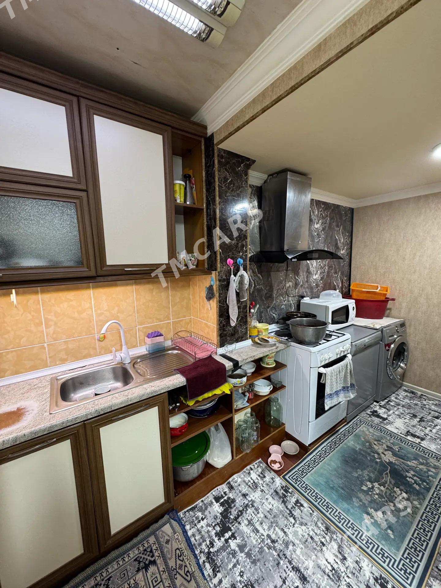Buzmeyin tomatnyy 3kom - Büzmeýin - img 1