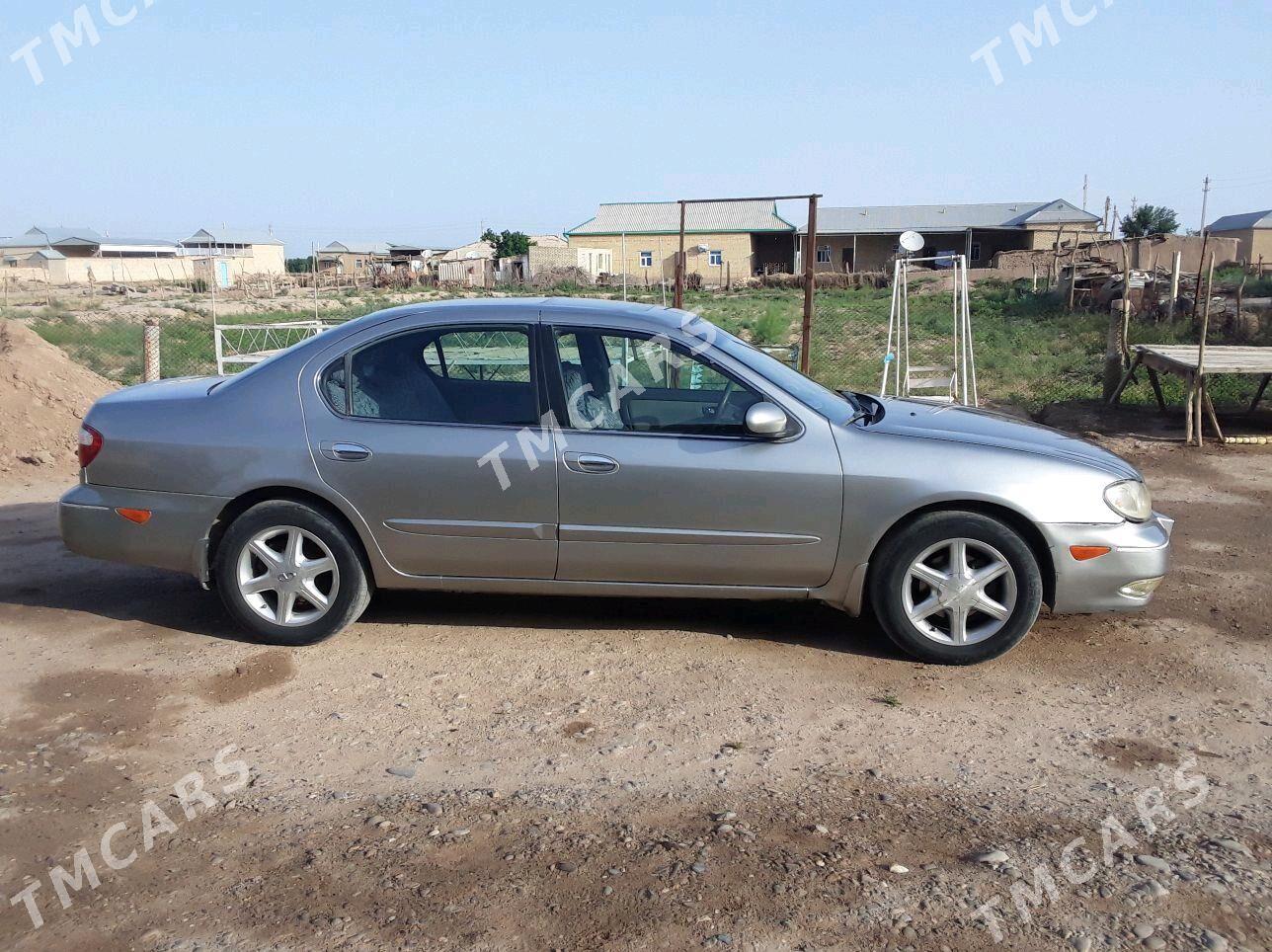 Infiniti I30 2000 - 50 000 TMT - Serhetabat (Guşgy) - img 1