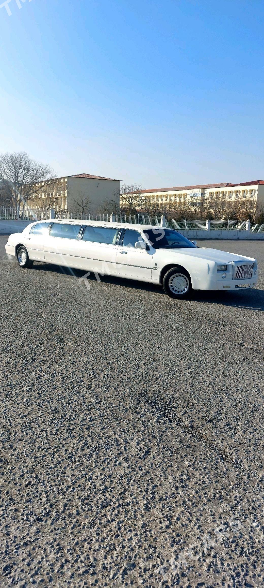 Lincoln Town Car 2003 - 160 000 TMT - Ашхабад - img 4