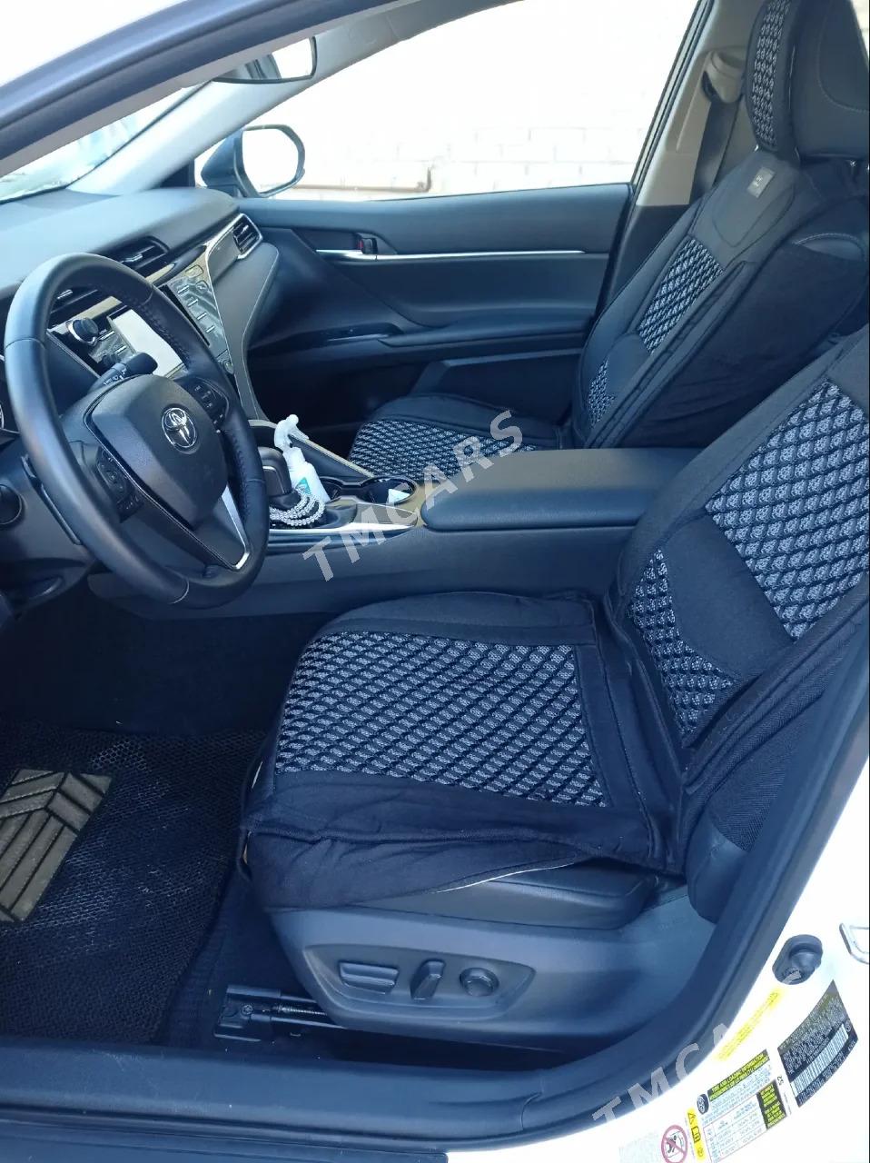 Toyota Camry 2018 - 264 500 TMT - Мары - img 6