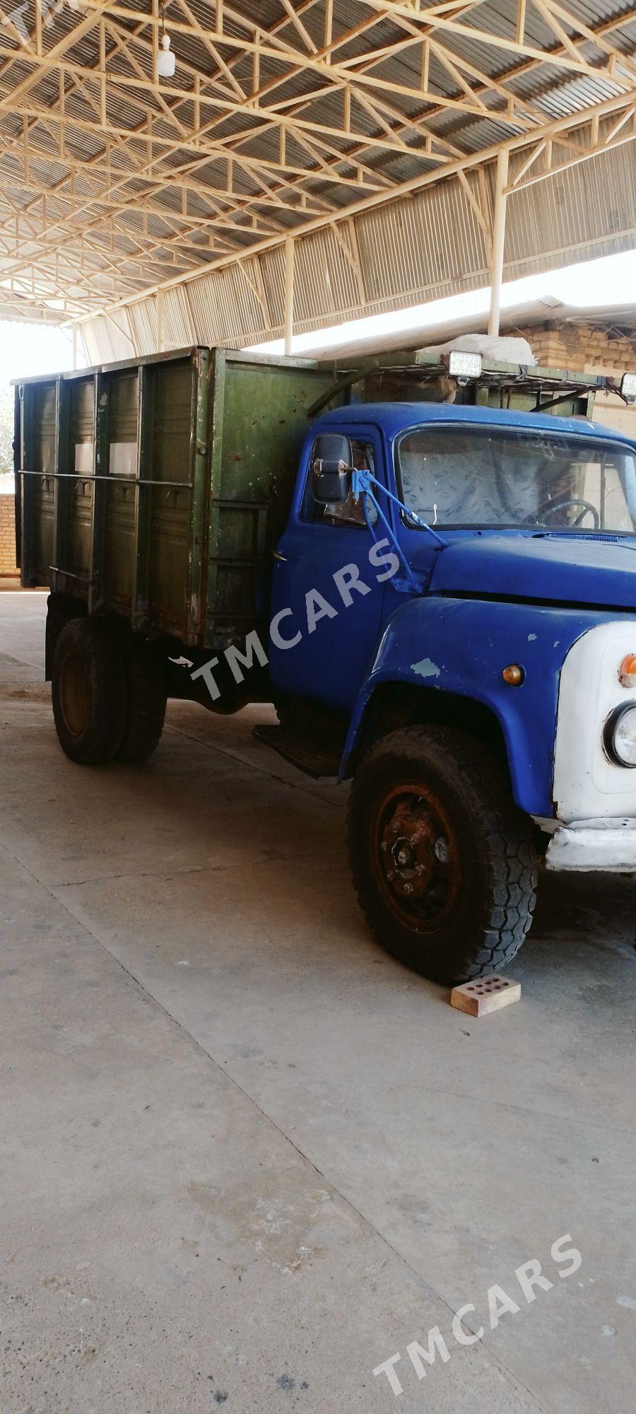 Gaz 52 1985 - 30 000 TMT - Mary - img 3