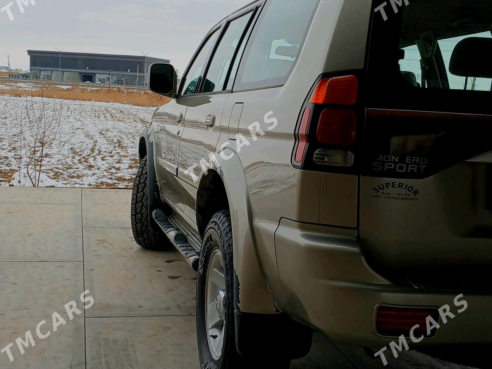 Mitsubishi Montero 2003 - 110 000 TMT - Мары - img 6