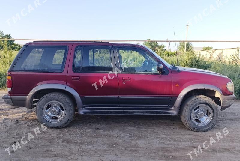 Ford Explorer 1996 - 45 000 TMT - Халач - img 2