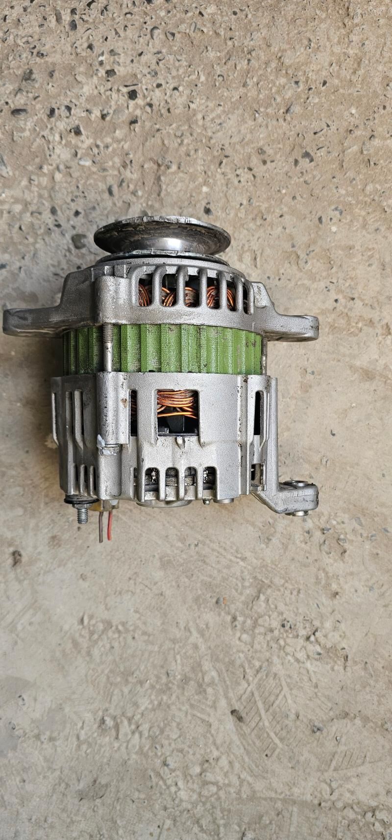 kara dnamo generator 12v 1 000 TMT - Хитровка - img 1