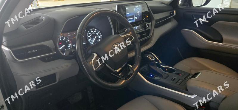 Toyota Highlander 2022 - 670 000 TMT - Aşgabat - img 3