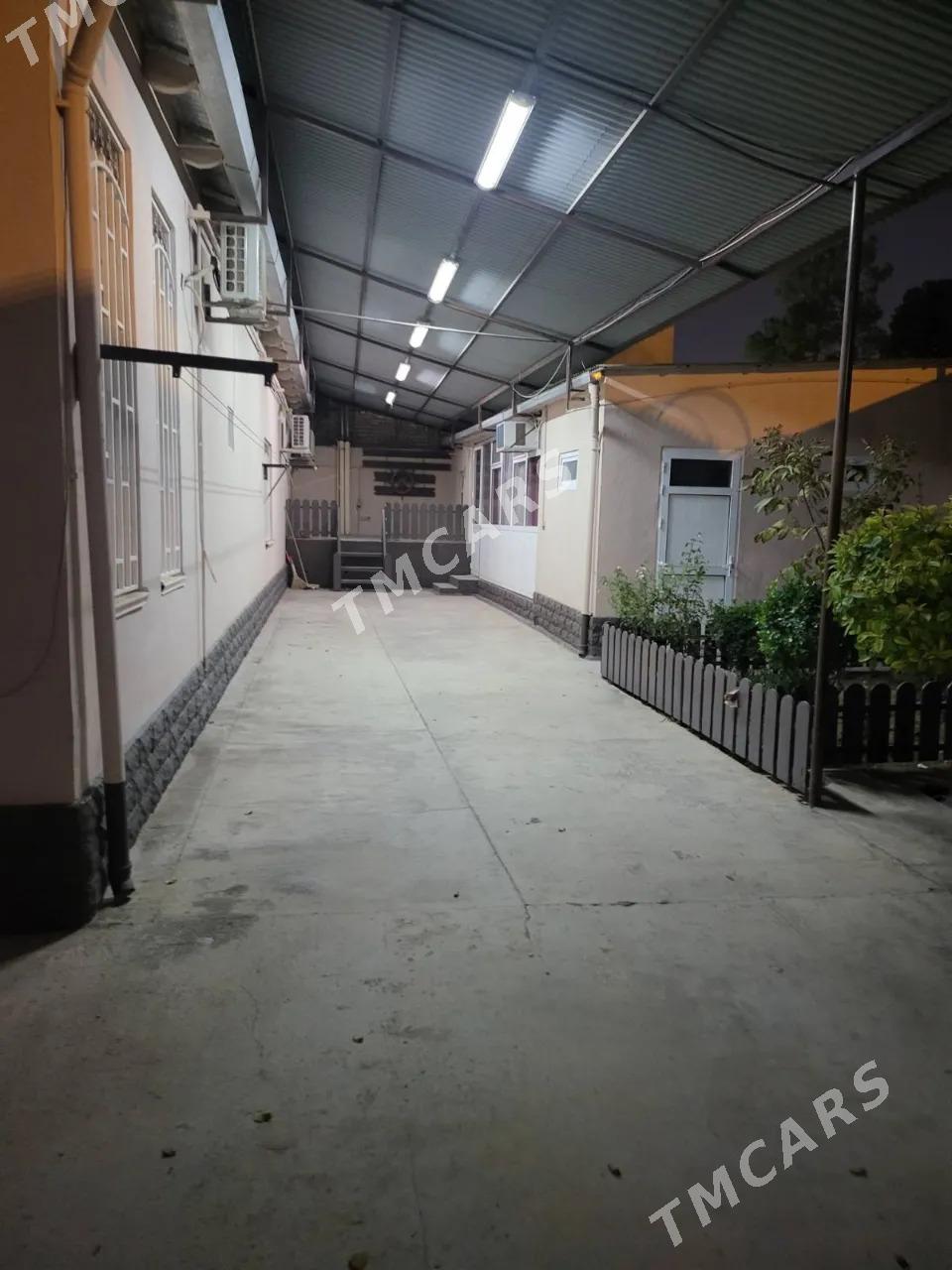 Ak Altyn 4 sotki 4 kom. 150m² - Ашхабад - img 5