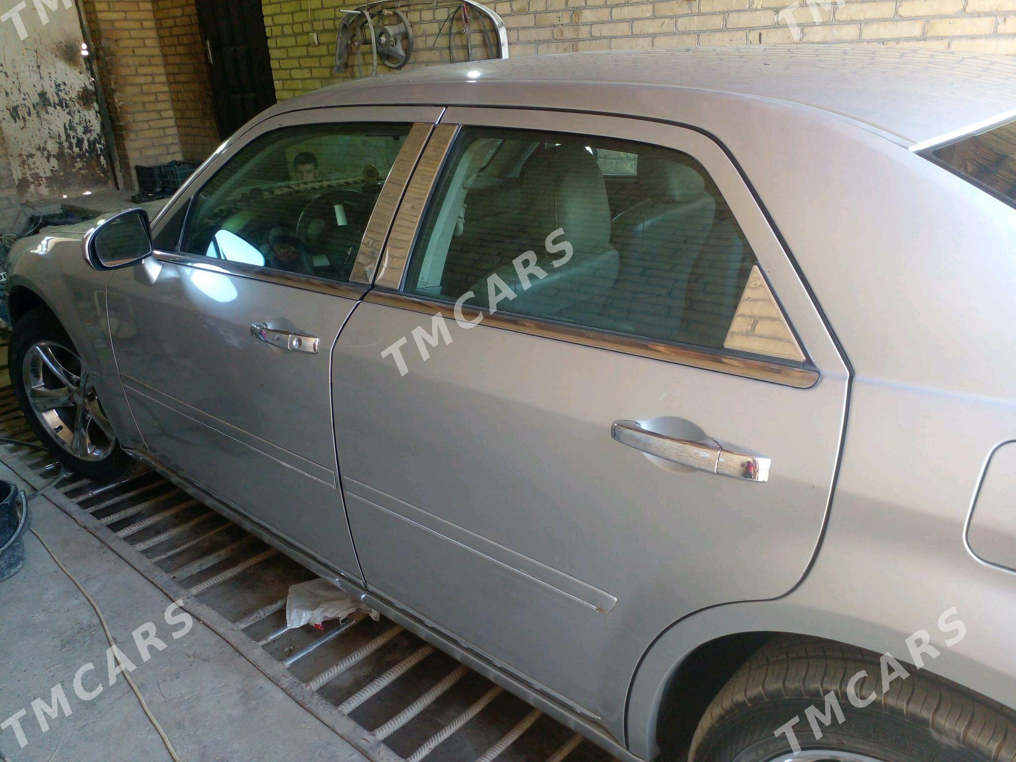 Chrysler 300C 2006 - 120 000 TMT - Дянев - img 3