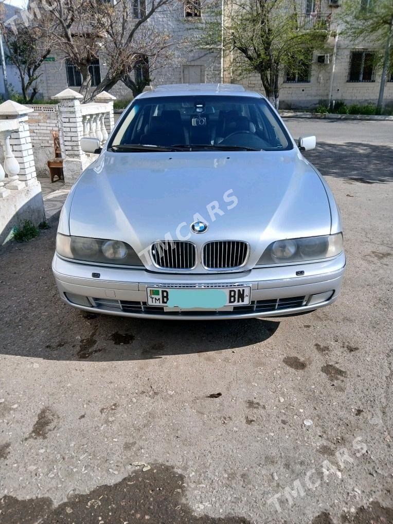 BMW E39 1997 - 95 000 TMT - Türkmenbaşy - img 5