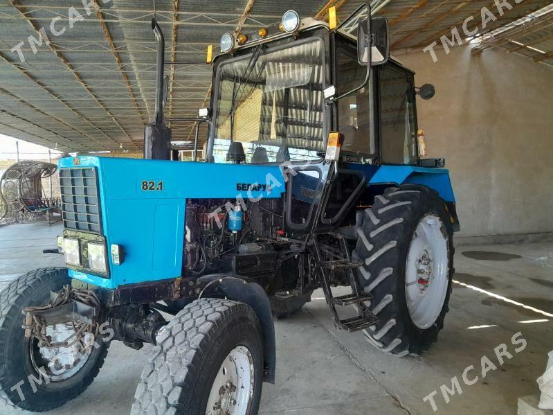 MTZ 82 2009 - 160 000 TMT - Саят - img 4