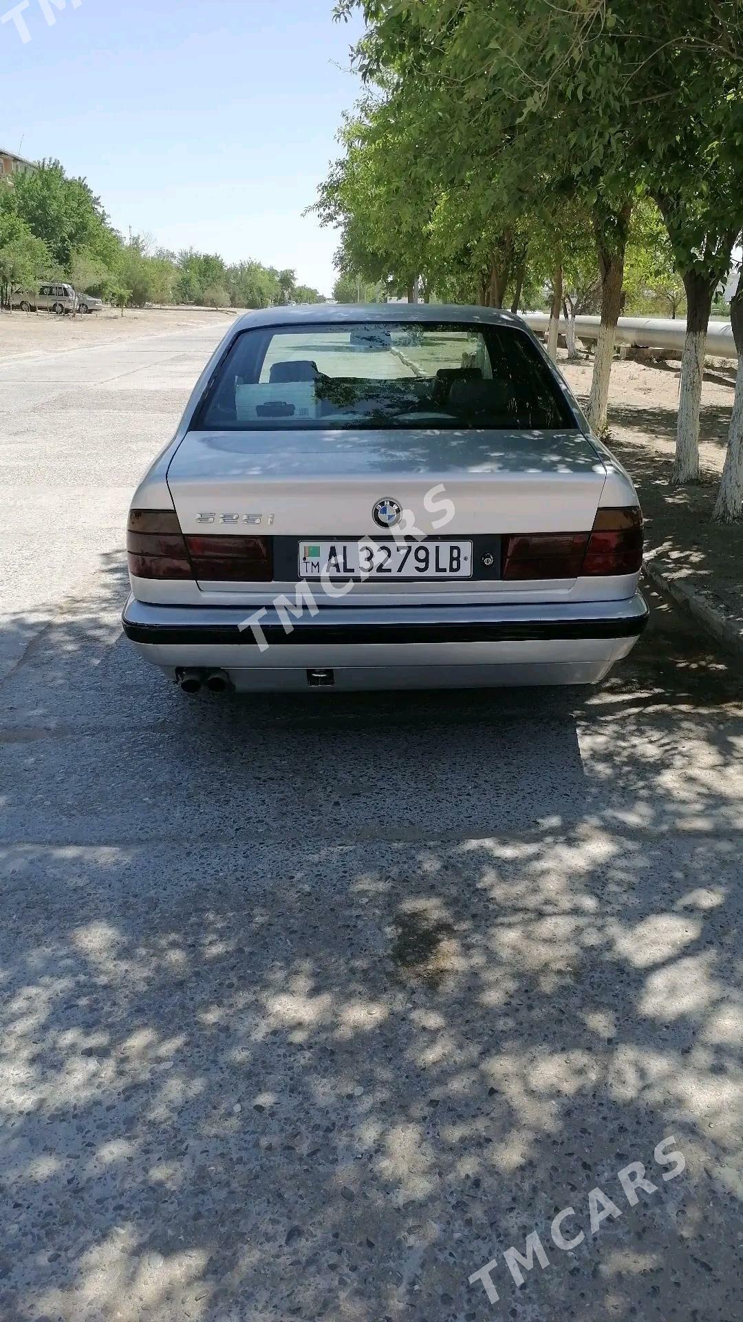 BMW 525 1993 - 42 000 TMT - Туркменабат - img 2