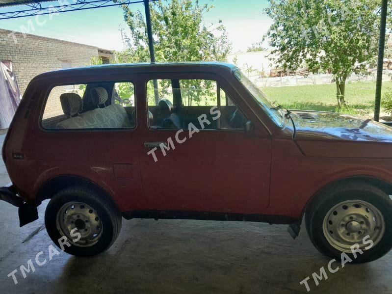 Lada Niva 1987 - 15 000 TMT - Саят - img 4