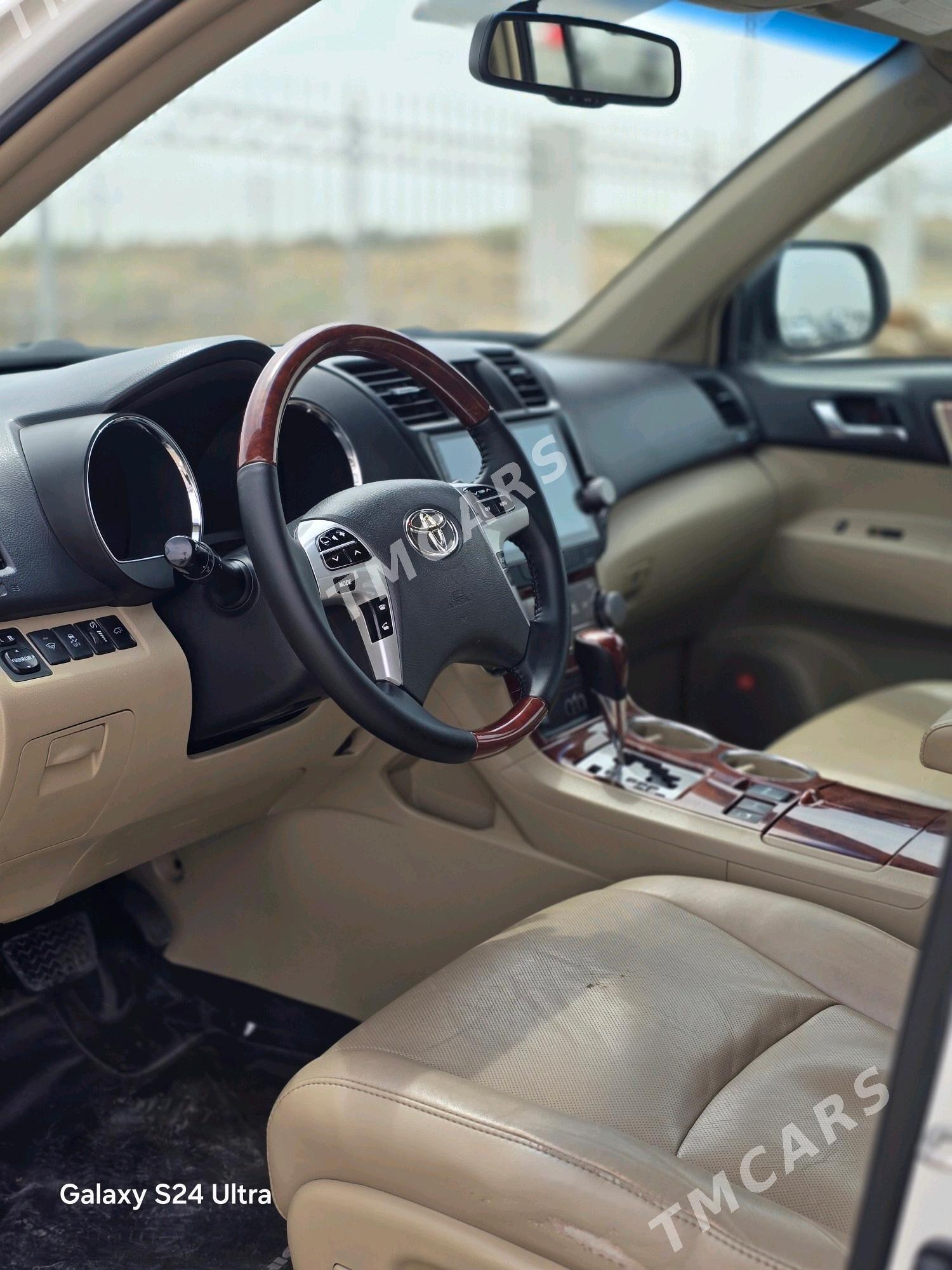 Toyota Highlander 2012 - 335 000 TMT - Türkmenabat - img 8