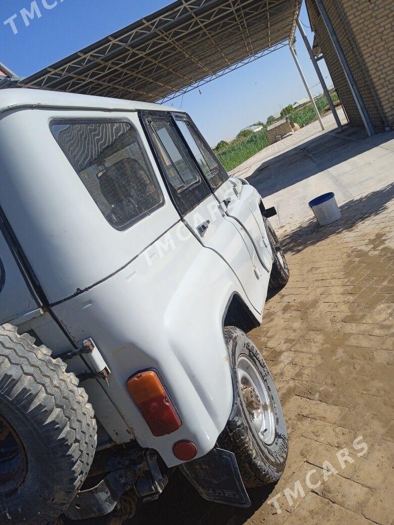 UAZ 469 1998 - 25 000 TMT - Baýramaly - img 4