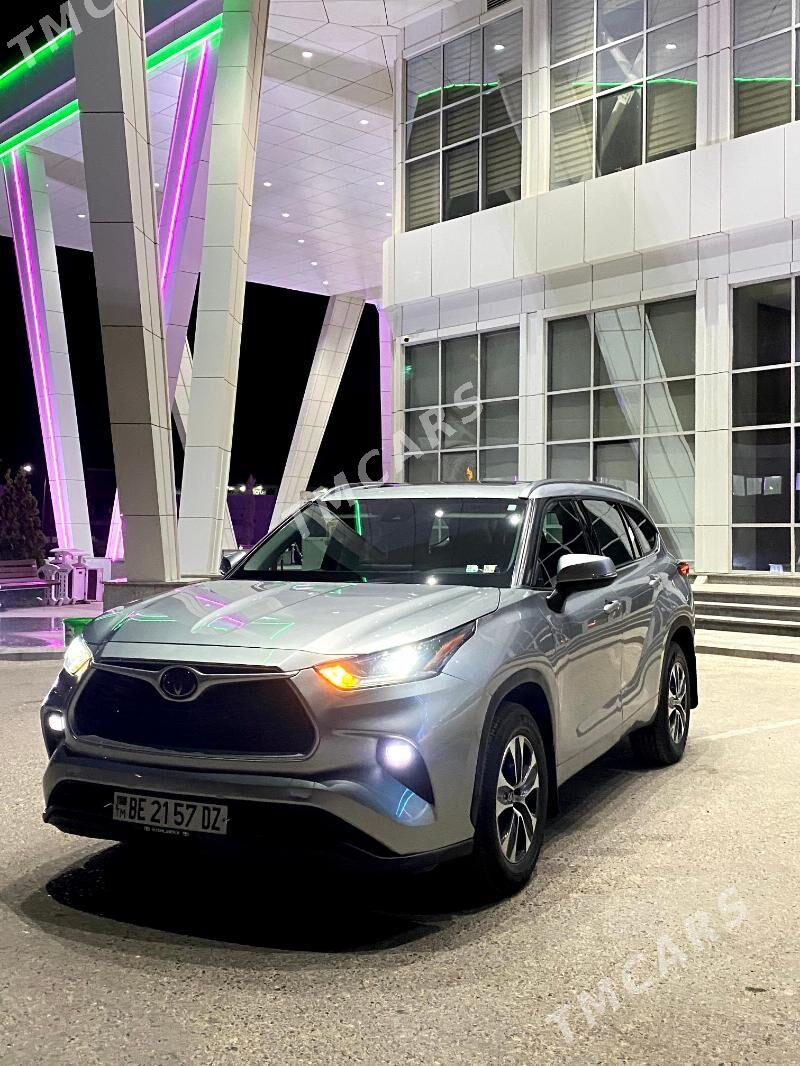 Toyota Highlander 2021 - 490 000 TMT - Дашогуз - img 4