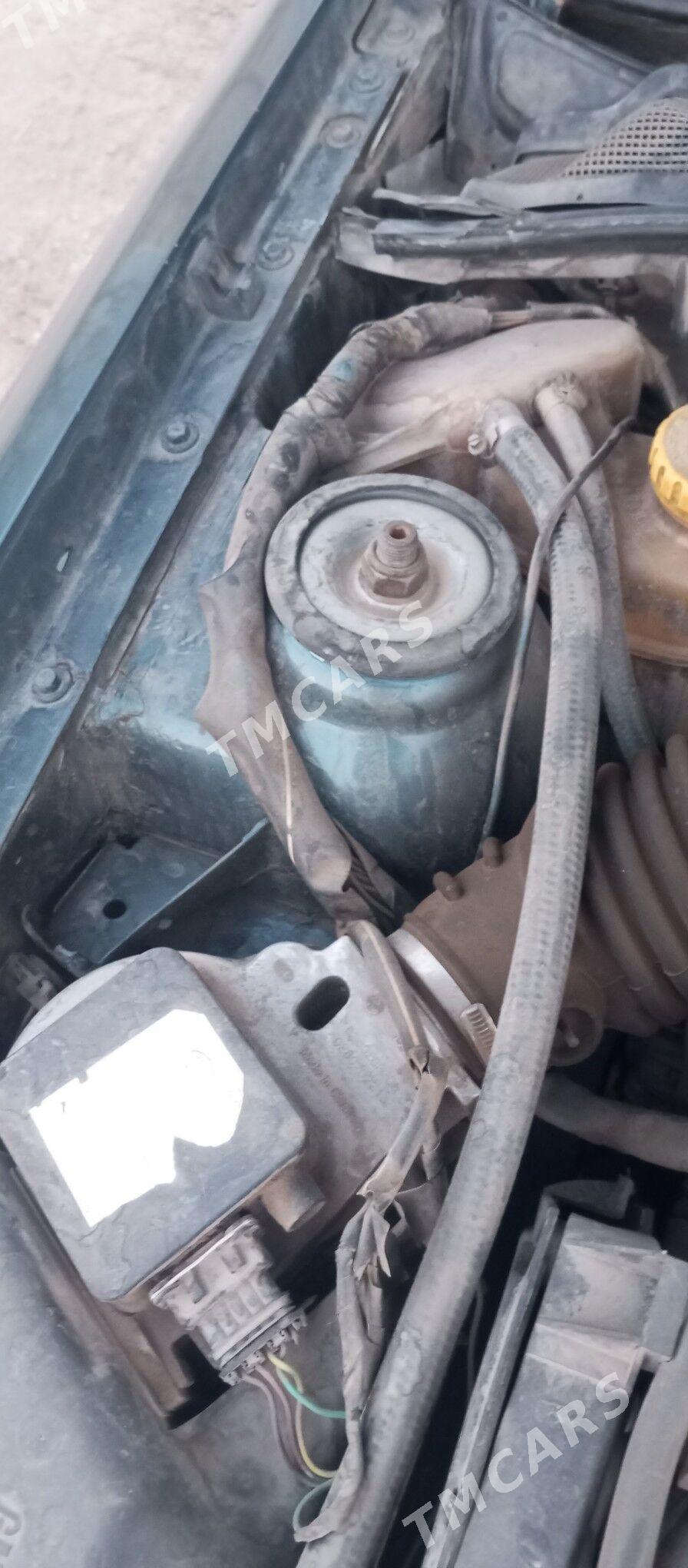 Opel Vectra 1994 - 28 000 TMT - Дашогуз - img 4