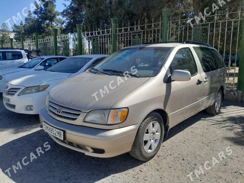 Toyota Sienna 2002 - 160 000 TMT - Mary - img 3